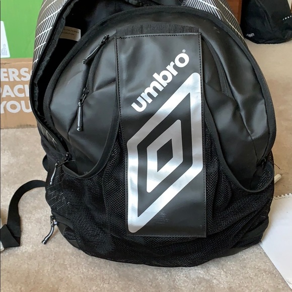 umbro sports bag